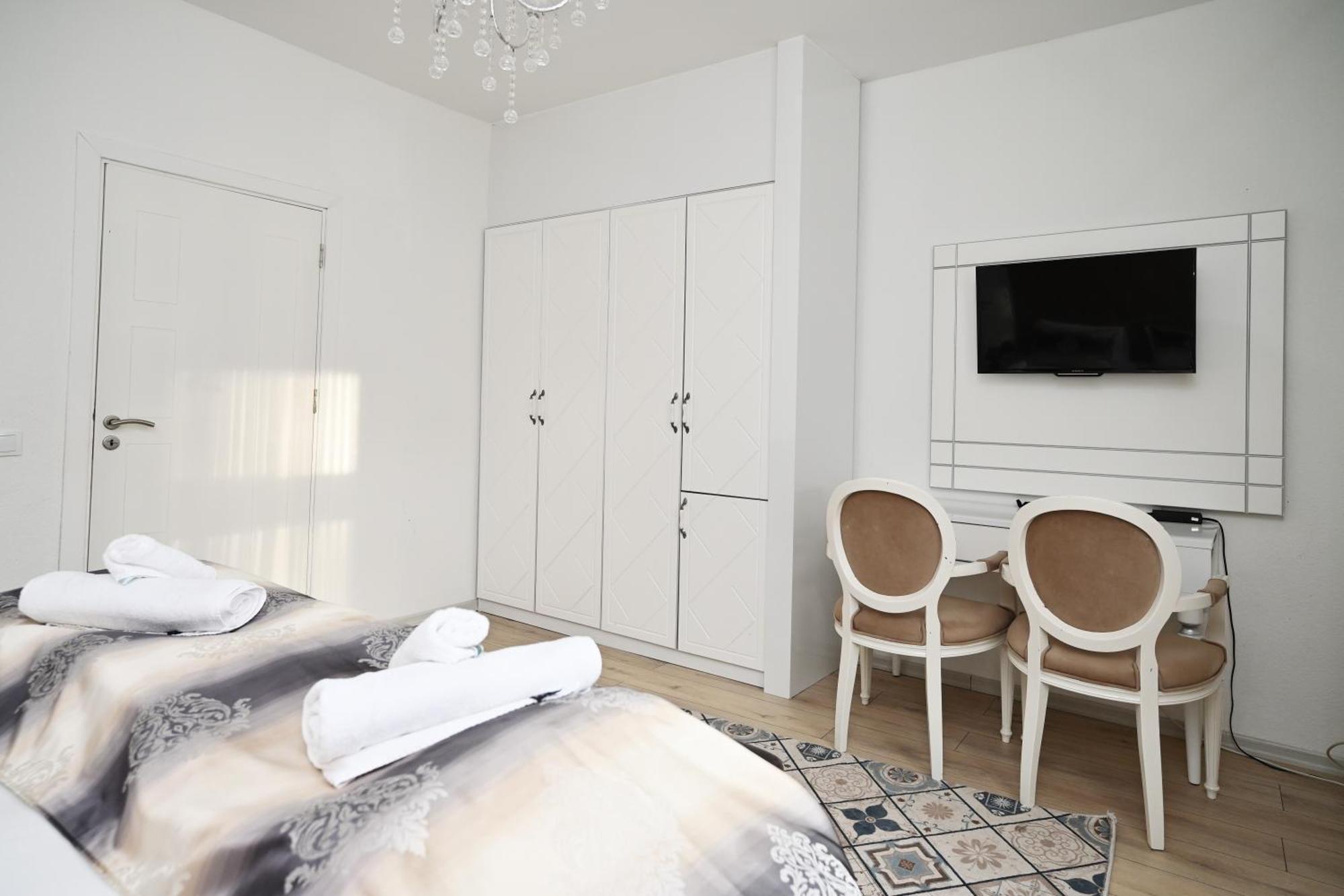 Ferienwohnung&Aparts By Kispet Group Hotels In Oberhausen Oberhausen  Buitenkant foto
