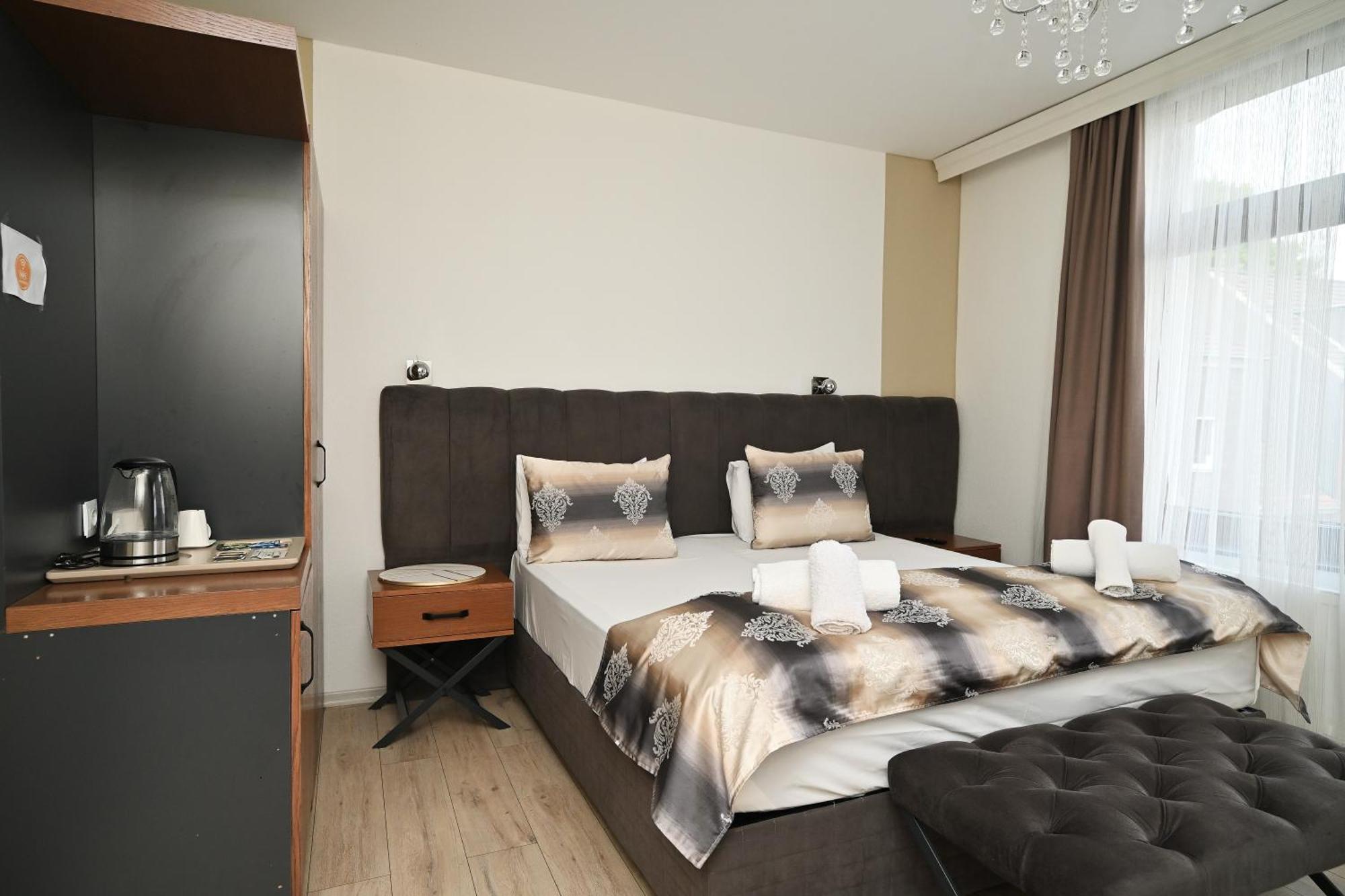 Ferienwohnung&Aparts By Kispet Group Hotels In Oberhausen Oberhausen  Buitenkant foto