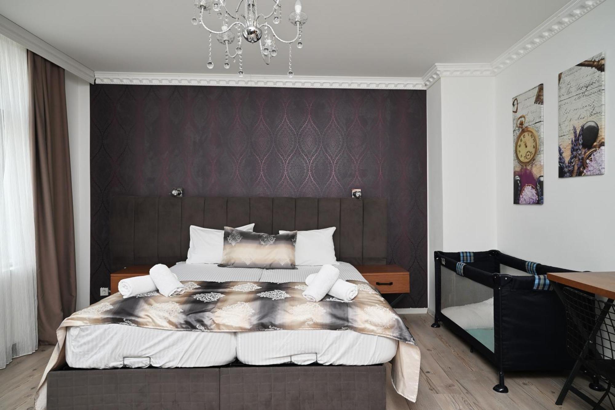 Ferienwohnung&Aparts By Kispet Group Hotels In Oberhausen Oberhausen  Buitenkant foto