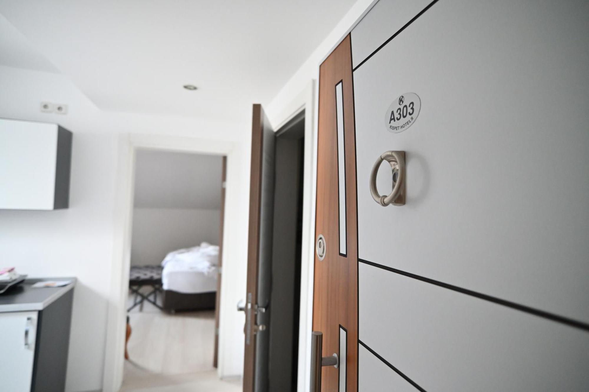 Ferienwohnung&Aparts By Kispet Group Hotels In Oberhausen Oberhausen  Buitenkant foto